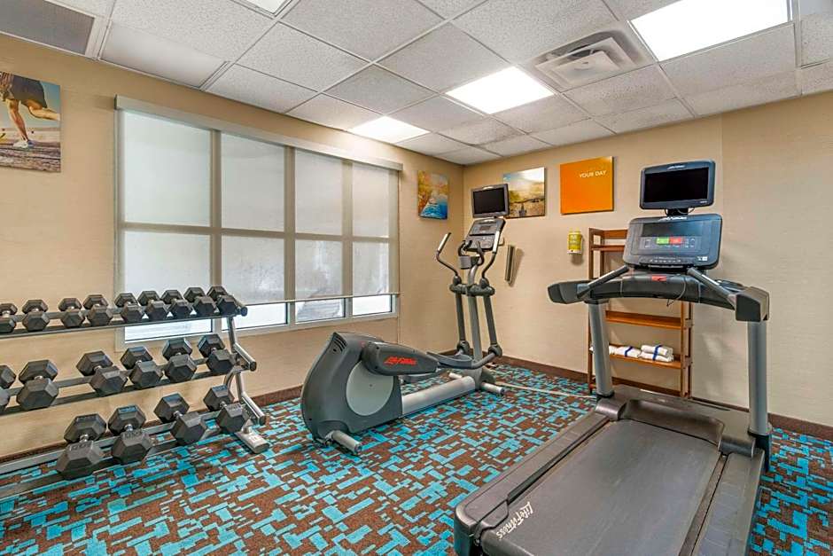 Comfort Inn & Suites