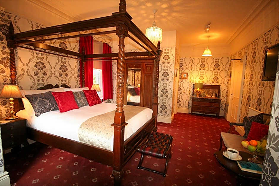 Photo 1 of 5 of Deluxe 1 King Bed
