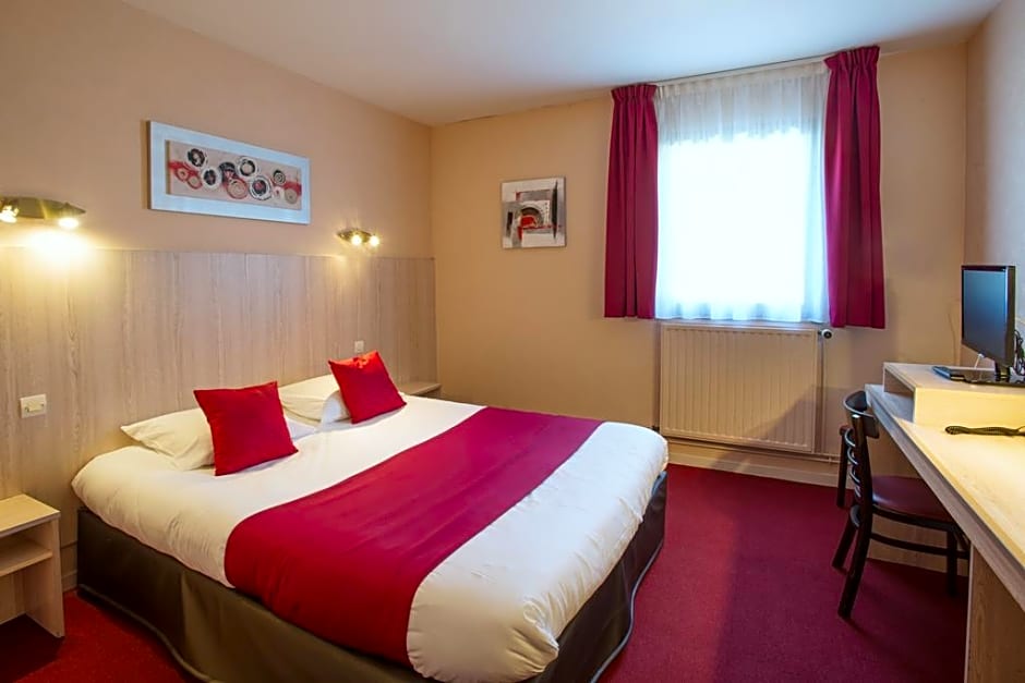 Hotel The Originals Bernay Acropole