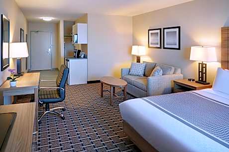 King Studio with Sofa Bed