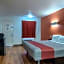 Motel 6-Texarkana, AR