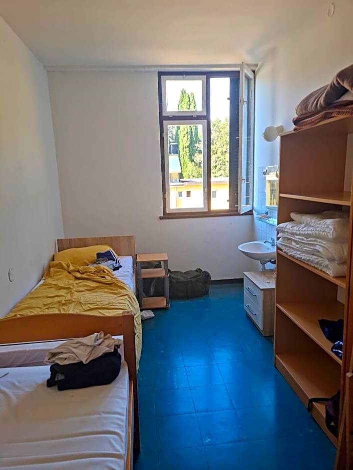 Youth Hostel Pinesta