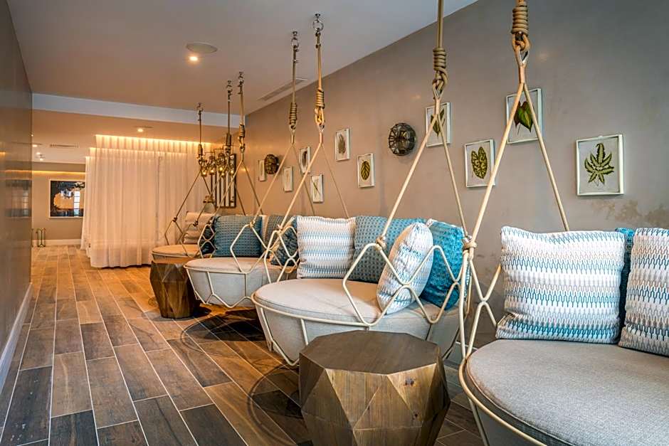 Richmond Harbour Hotel & Spa