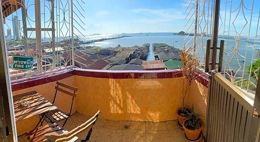 Seaview Sriracha Hotel