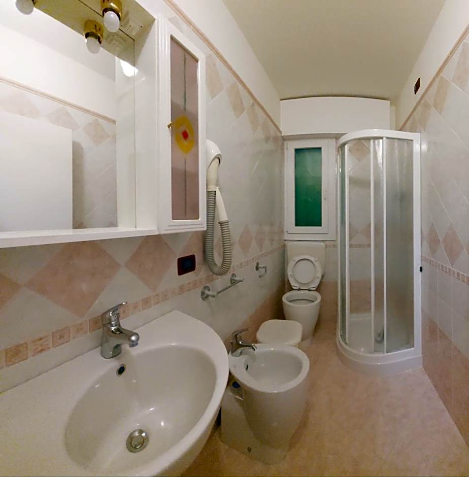 Hotel Trevi