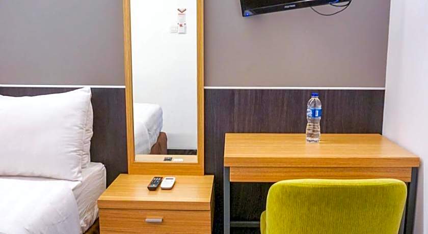 Hotel Pantes Simpang Lima Semarang