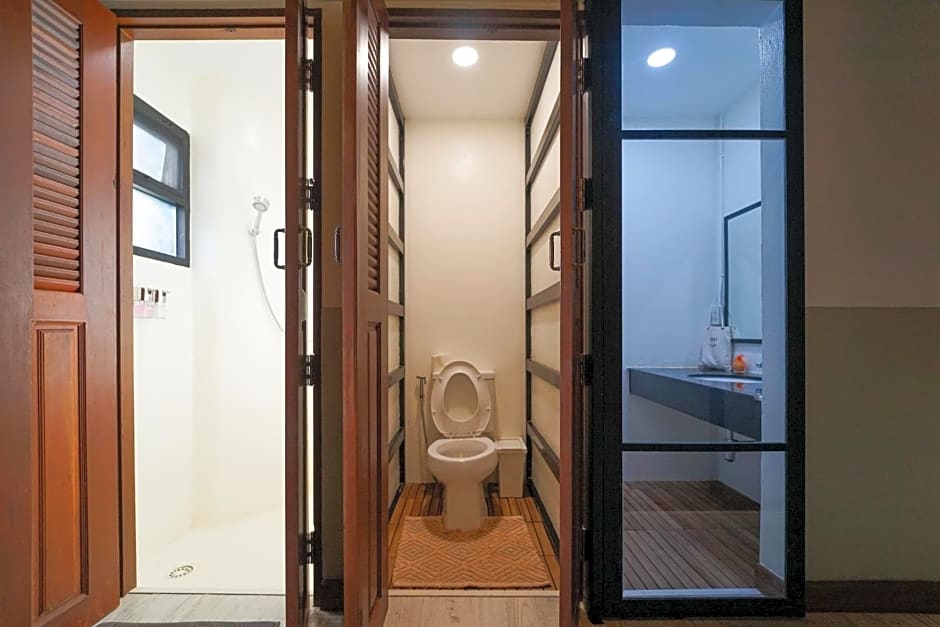 Within Korat Sawairiang