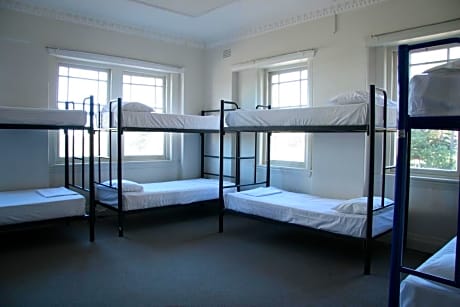 Bed in 6-Bed Mixed Dormitory Room - New Noahs Bondi Customers Only