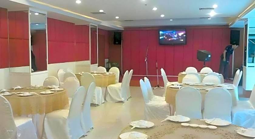 Pratunam Hotel