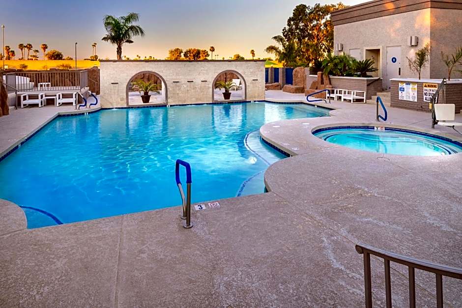 DoubleTree by Hilton Phoenix Mesa