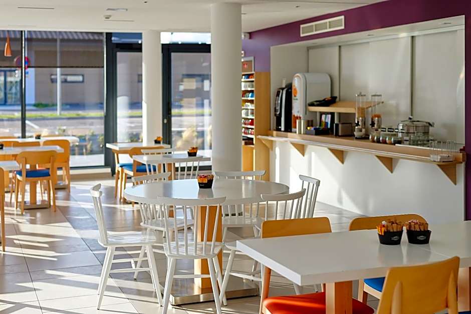 Hôtel AKENA Besançon