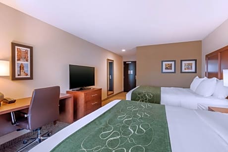 Queen Room with Two Queen Beds - Non-Smoking