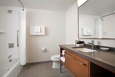 King Room with Sofa Bed - Hearing Accessible