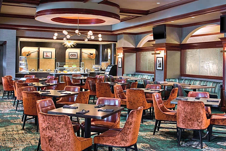 Renaissance Shoals Resort & Spa