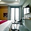 Saltstayz Select - Golf Course Road & Sector 57
