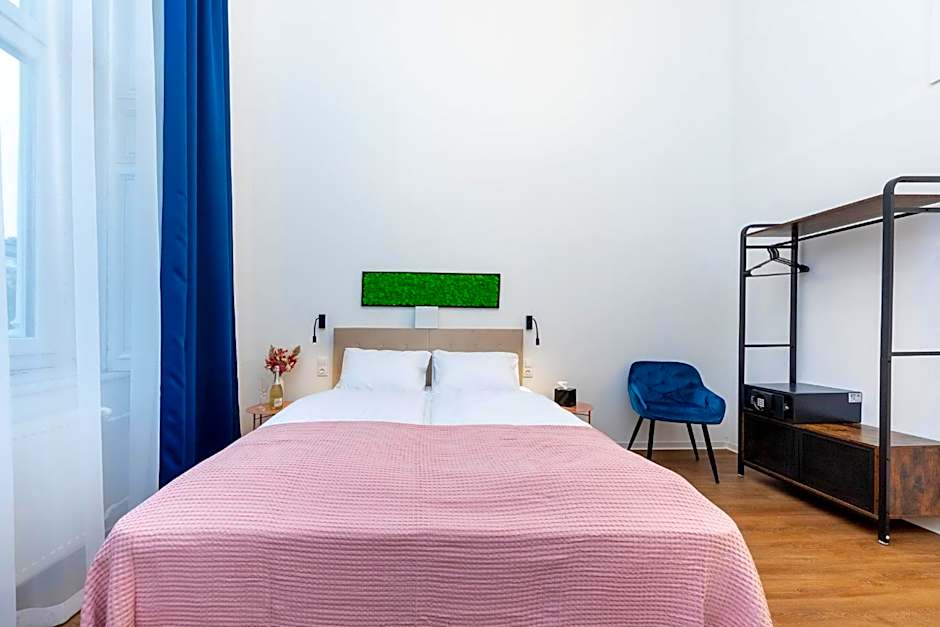 Adagio Downtown Rooms