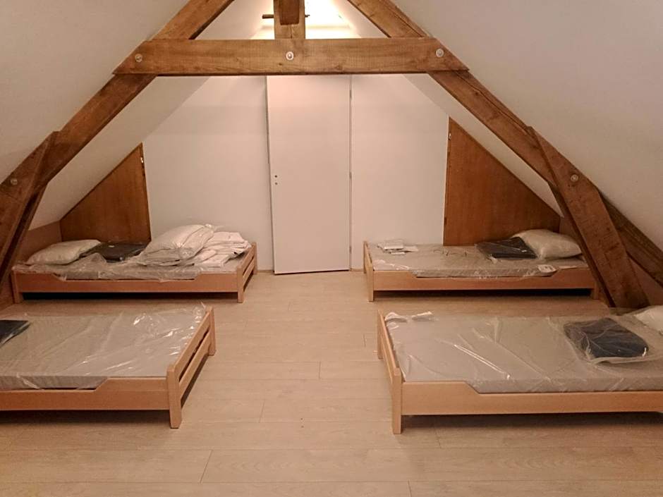 Le Baugyte - Gite de GROUPE - 14 lits simples