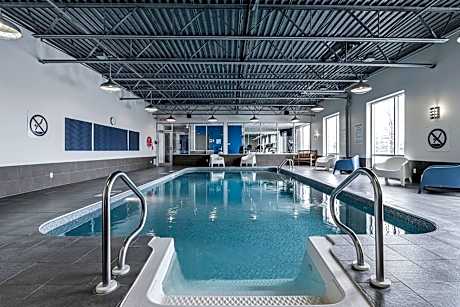 Holiday Inn Express Hotel & Suites Saint - Hyacinthe By IHG