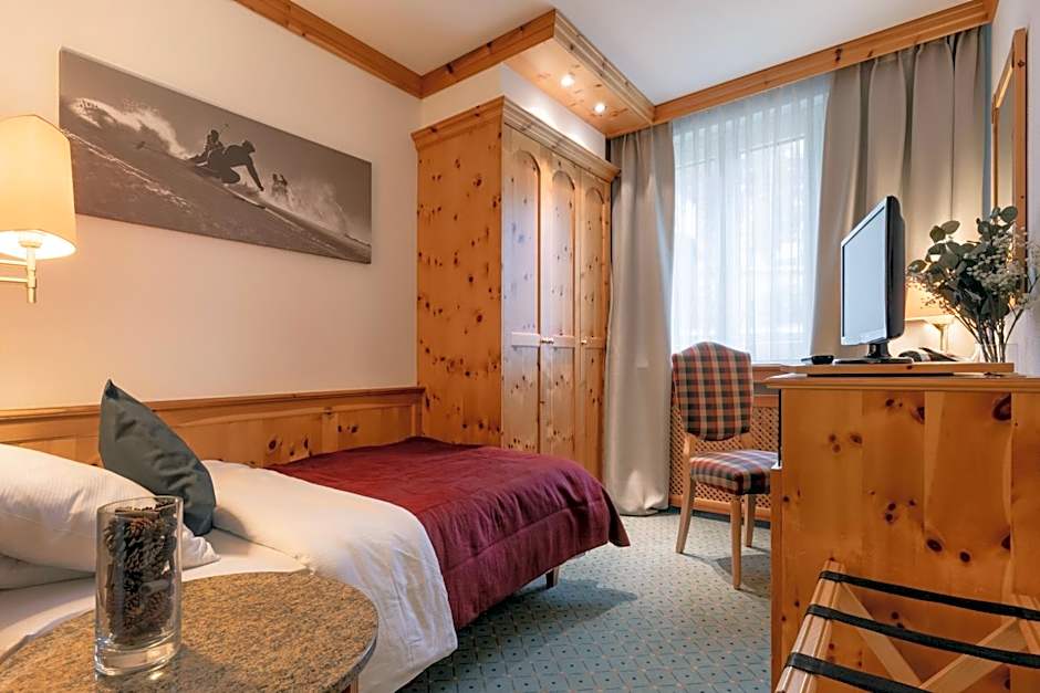 AROSA ALPINE CLUB - Adults only