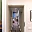 Art & Comfort Rooms