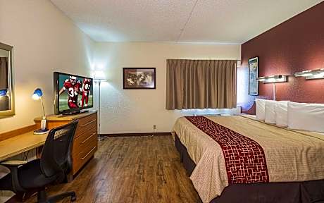King Suite with Jetted Tub Non-Smoking