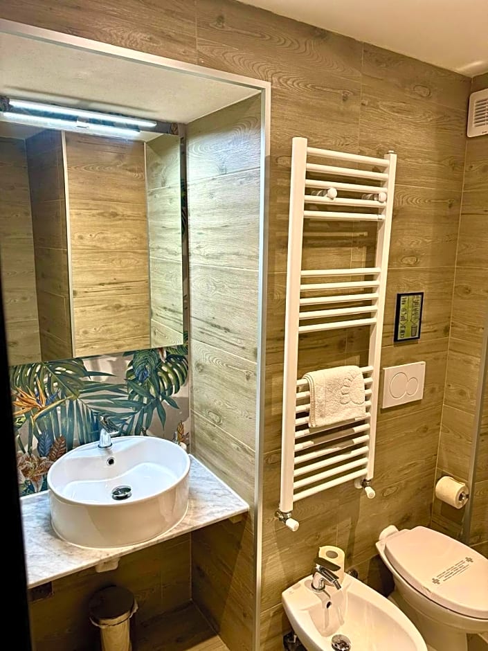Mini Hotel