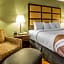 Quality Inn & Suites Marinette