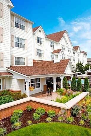 Sonesta Simply Suites Seattle Renton