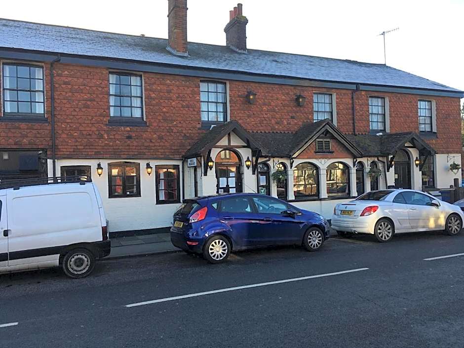 The White Hart pub and rooms