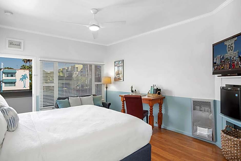 Photo 1 of 6 of Junior Suite