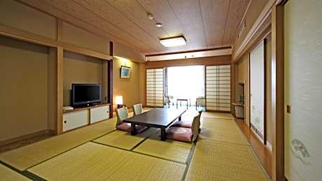 Japanese style room town side smoking