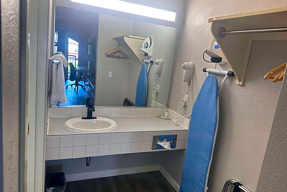 Days Inn by Wyndham Rocklin/Sacramento