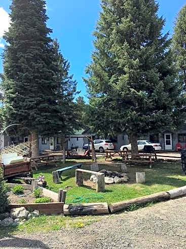 Columbine Cabins