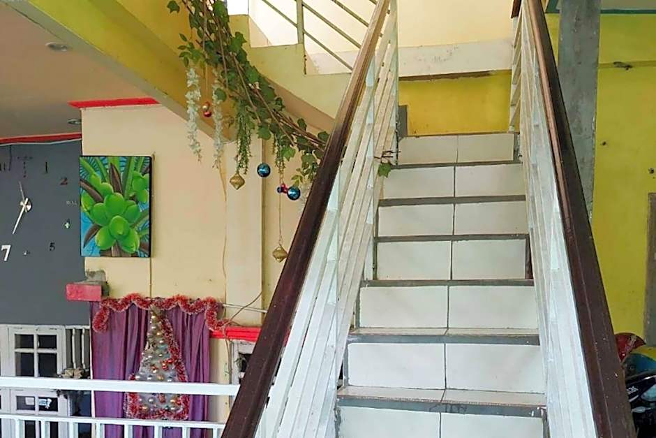 Quattrick Dee Homestay Mitra RedDoorz