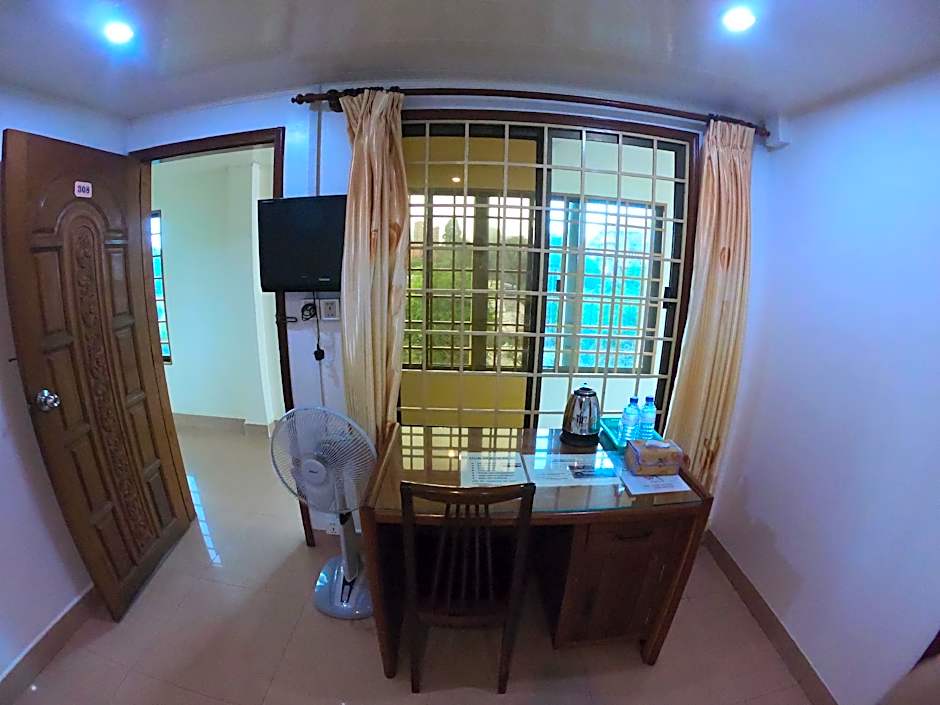 The Bright Lotus Guesthouse