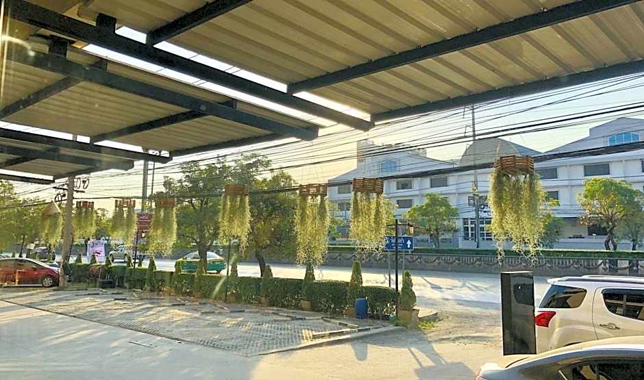 Best Bed Bangkok Suvarnabhumi Hostel