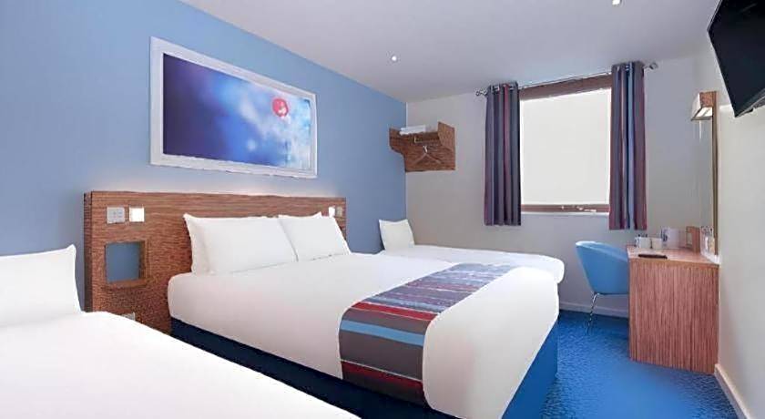 Photo 1 of 32 of Travelodge York Central