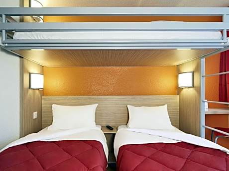 Triple Room - 3 Single Beds