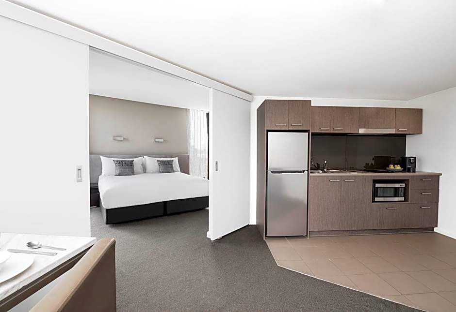 Mantra on Collins Hobart