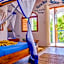 Kameleon Blue Arts Lodge