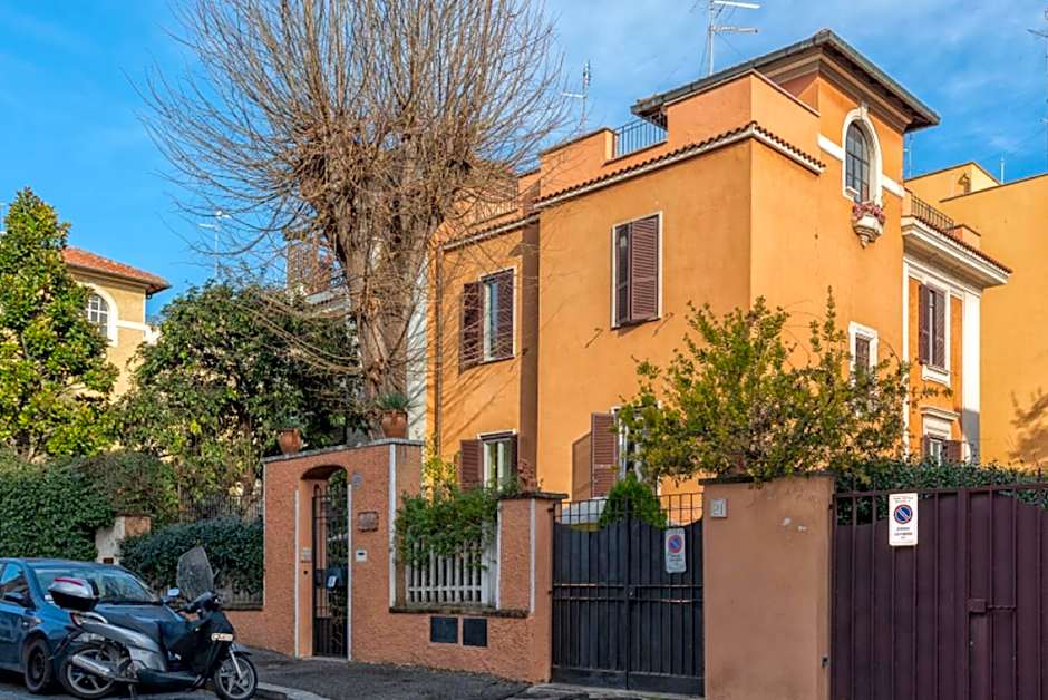 A Vinicius Et Mita Guest House