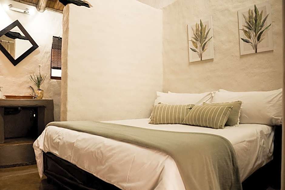 LittleBush Private Lodge