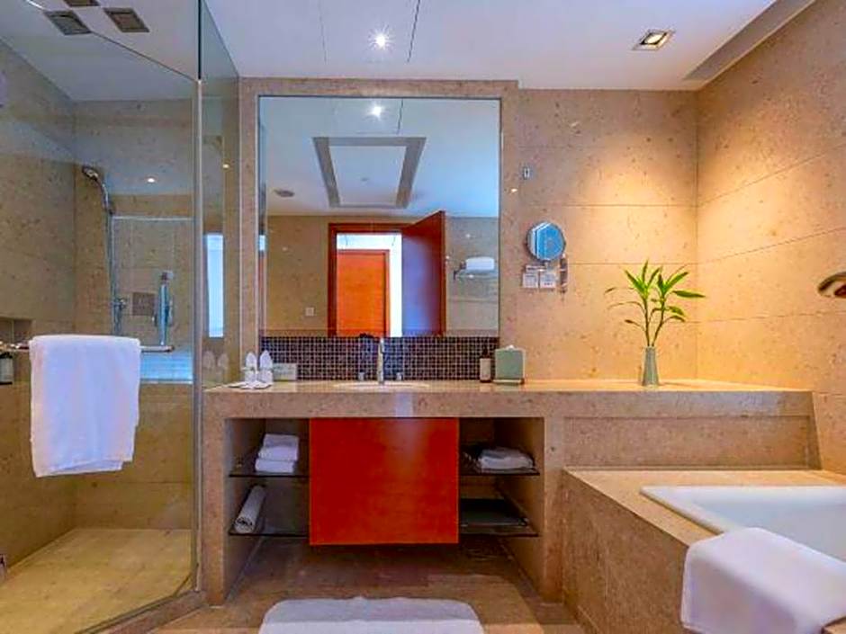 New Century Grand Hotel Ninghai Jinhai
