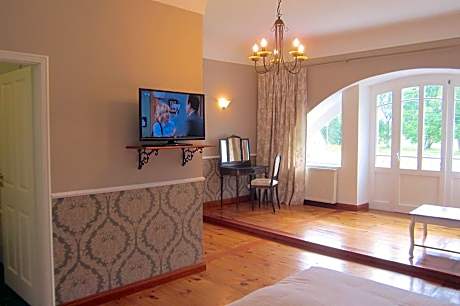 Junior Suite with Balcony