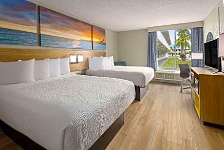 Queen Room with Two Queen Beds - Disability Access/Non-Smoking