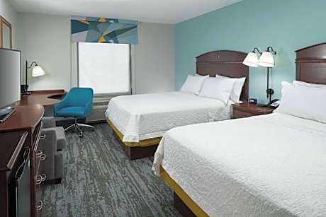 2 Queen Beds Nonsmoking