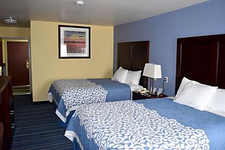 2 Queen Beds Mobility Accessible Room Non-Smoking