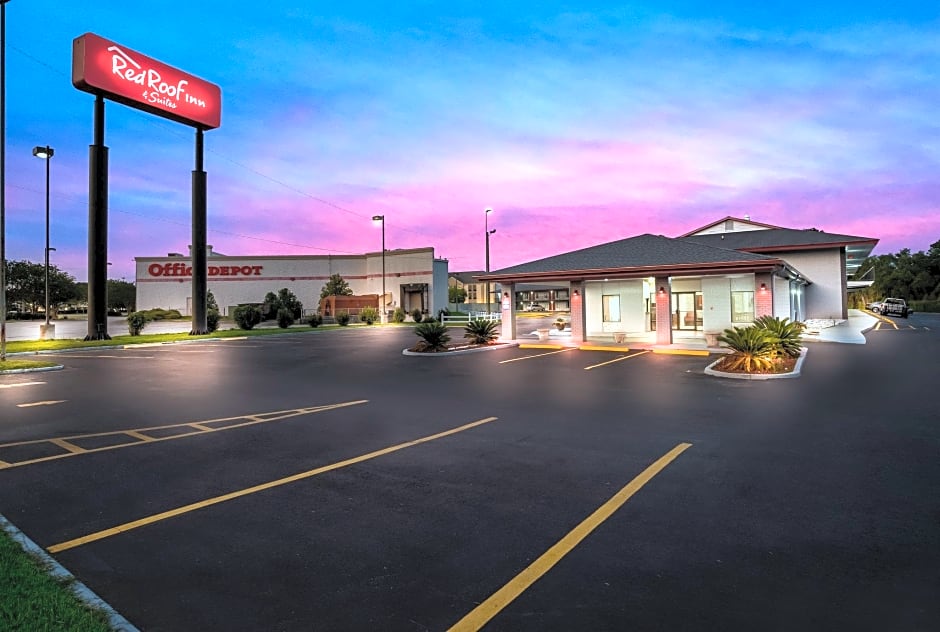 Red Roof Inn & Suites Thomasville