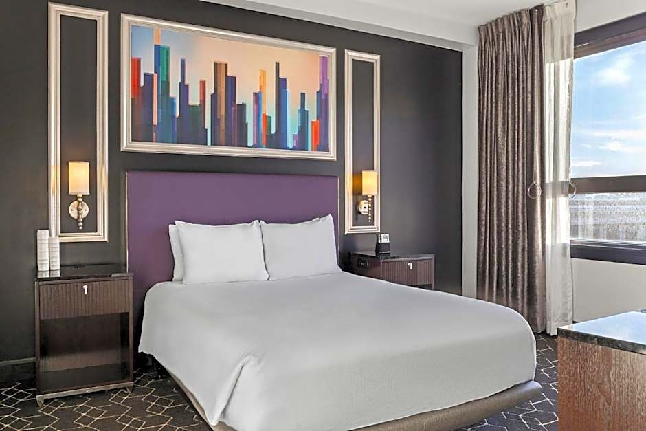 Deluxe Union Square Suites – San Francisco, CA