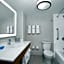 Holiday Inn Express Charleston-Civic Center By IHG